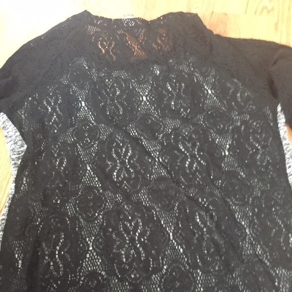 Sweater with lace back - Picture 2 of 2