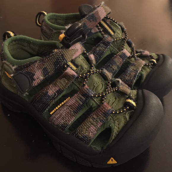 Camo style Keen Sandal