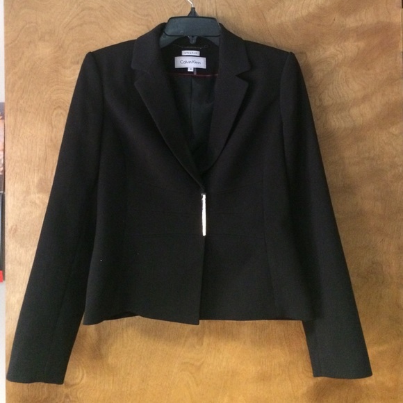 NWT Calvin Klein Skirt Suit