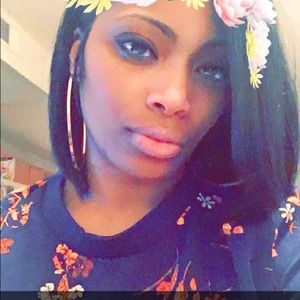 Meet your Posher, Nacovia