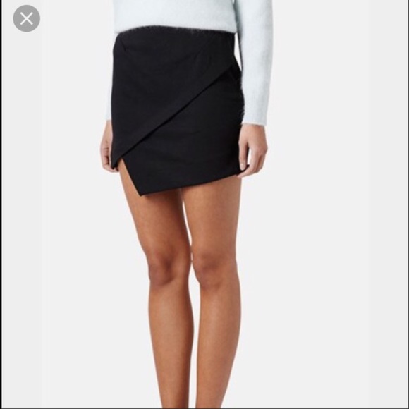 Asymmetrical mini skirt