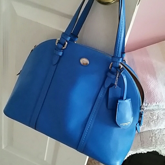 Coach Handbags - Coach Peyton Cora Domed Satchel purse