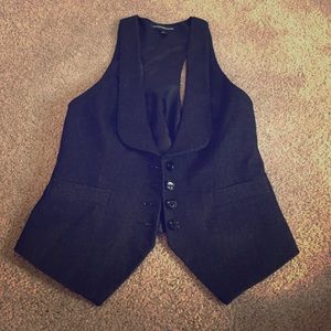 Express fitted vest
