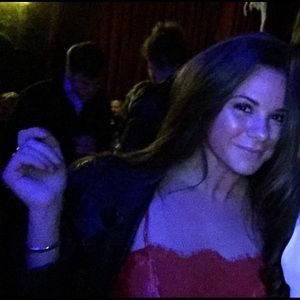 Meet your Posher, Julia