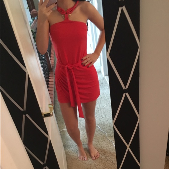 Cache orange romper