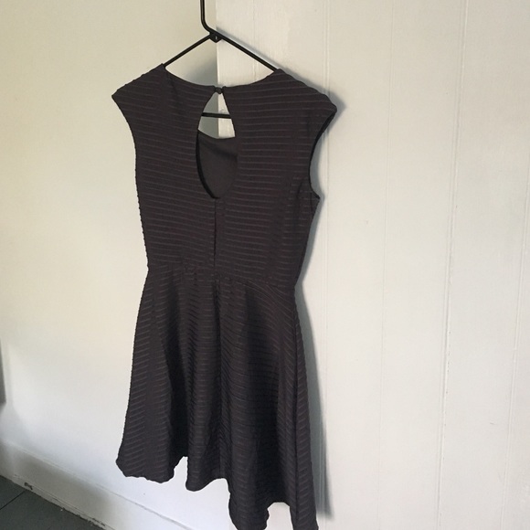 Gray/purple dress - Picture 2 of 3