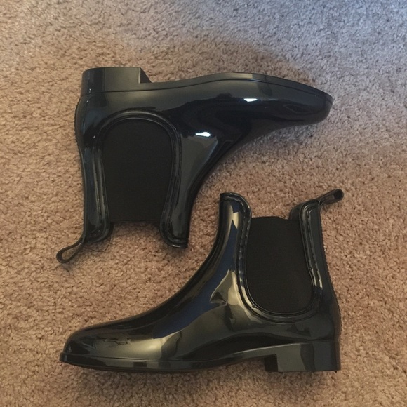 Chelsea rain boots