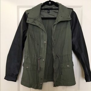 Army green jacket size M
