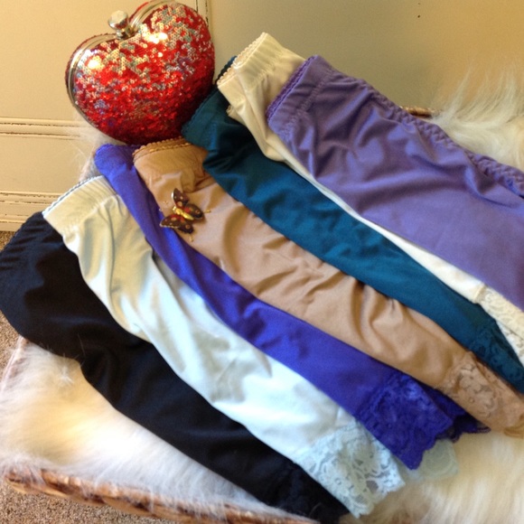 3 Pack Rhonda Shear Turquoise Pinup Panties - Picture 2 of 4