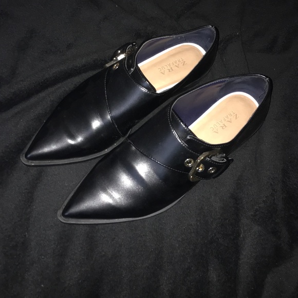 ZARA TRAFALUC pointy toe flats