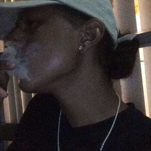 Meet your Posher, Pedro