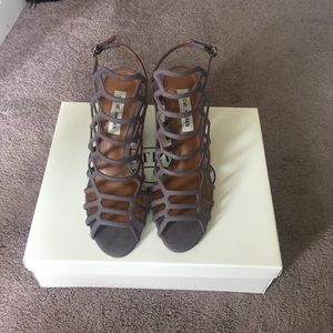 Grey Steve Madden Nubuck heel