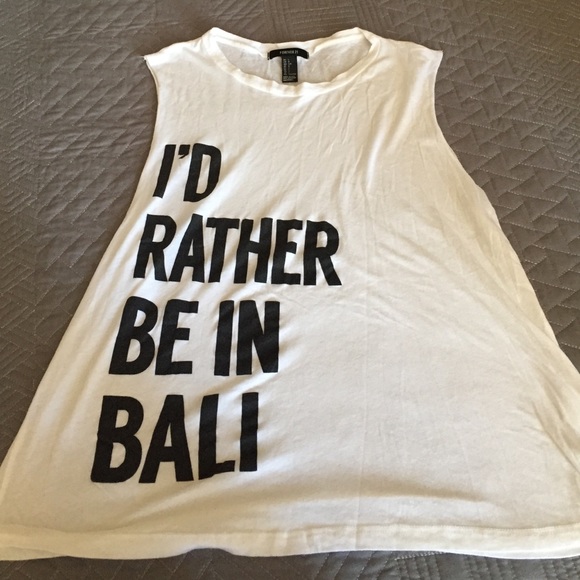 Sleeveless shirt