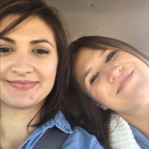 Meet your Posher, Karissa