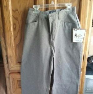 Lee Casuals NWT 8