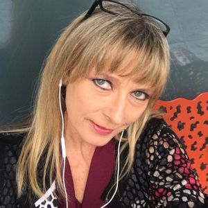 Meet your Posher, Traci