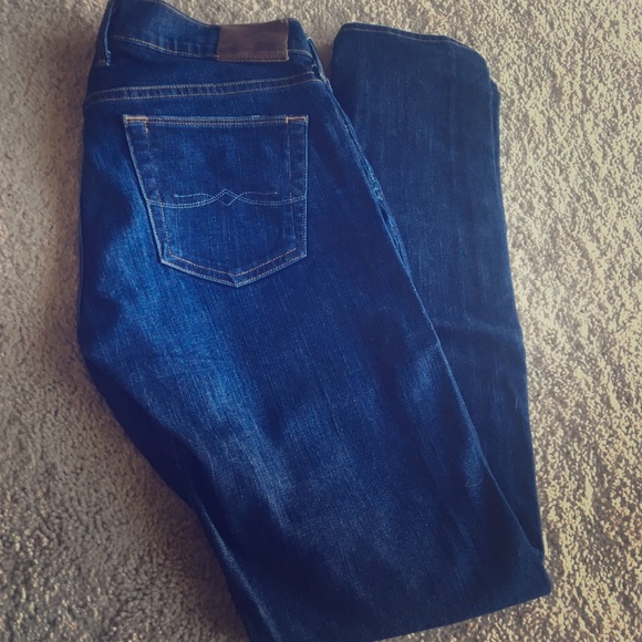 🔥Just Listed🔥 Lucky jeans!