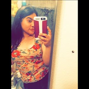 Meet your Posher, Melissa