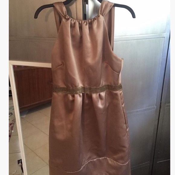 Vera Wang Dresses & Skirts - Vera Wang Maids Dress