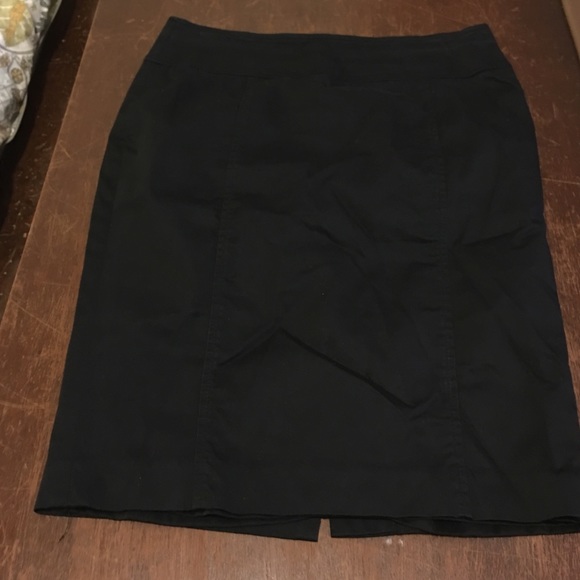 Black cotton lined pencil skirt