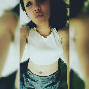 Meet your Posher, Alyssa