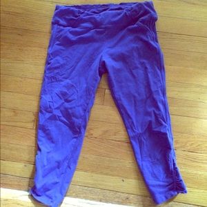 Athleta cotton Capri pants