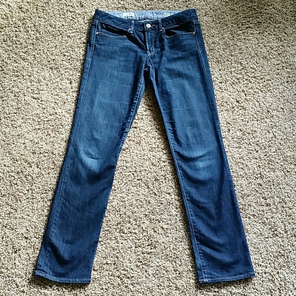 GAP Real Straight Jeans  Size 28 (6r)