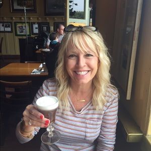 Meet your Posher, Darcie