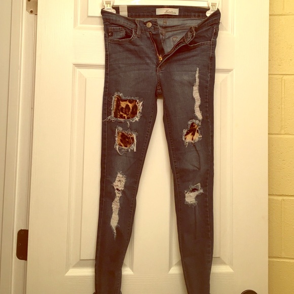 Super cute! Cheetah print skinny jeans high waist