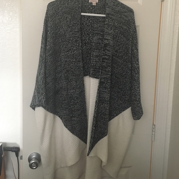 Long open sweater