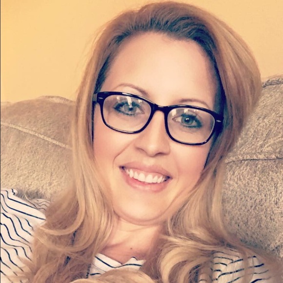 Meet your Posher, Candice