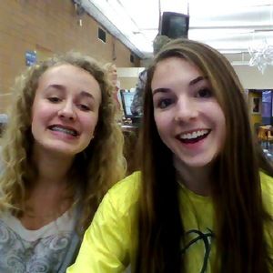 Meet your Posher, Dana