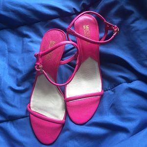 Michael kors pink heels