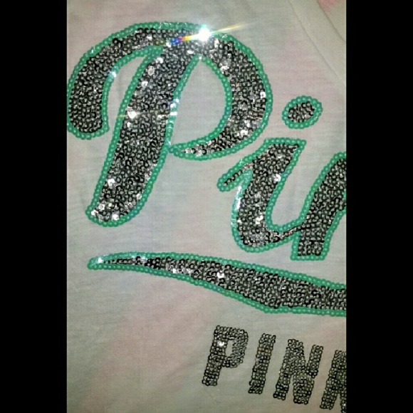 Victorias Secret Pink - Picture 3 of 4