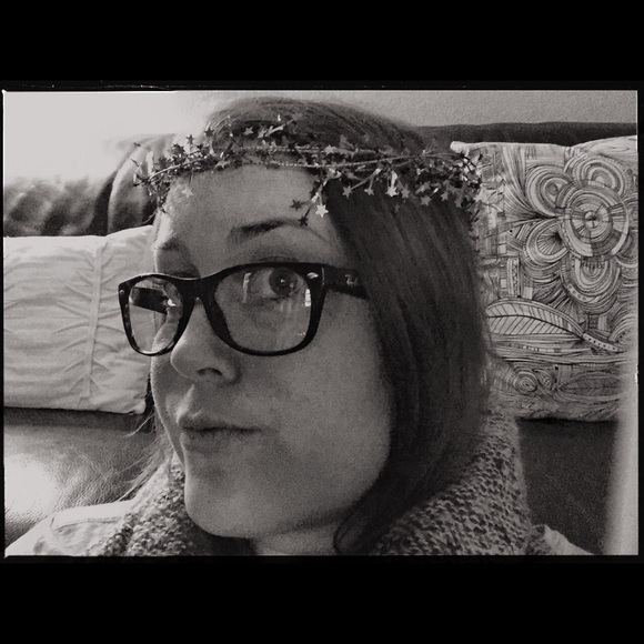 Meet your Posher, Miriam