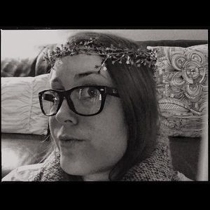 Meet your Posher, Miriam