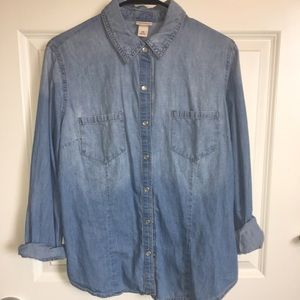 Denim shirt