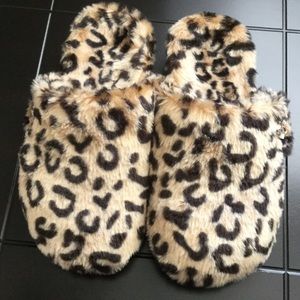 VIONIC BEDROOM SLIPPERS ORTHAHEEL TECHNOLOGY  SZ 8