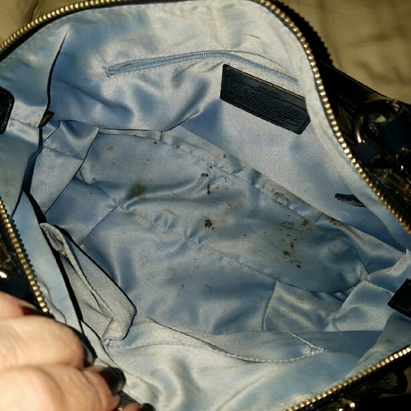 Authentic coach purse - Picture 3 of 4