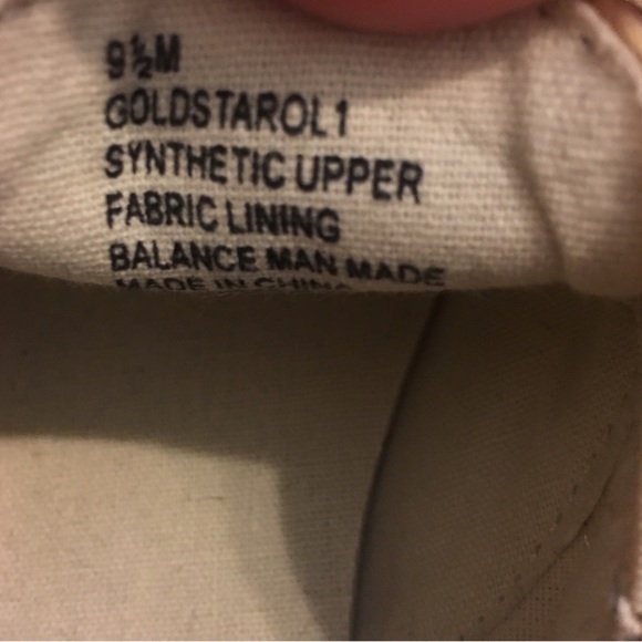 Nine West champagne snakeskin slip ons - Picture 4 of 4