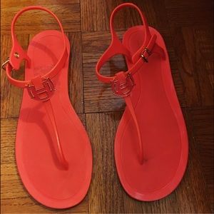 Hunter bright coral gladiators (size 10)