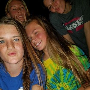 Meet your Posher, Skyler