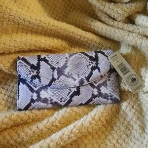 BNWT Brahmin island python wallet