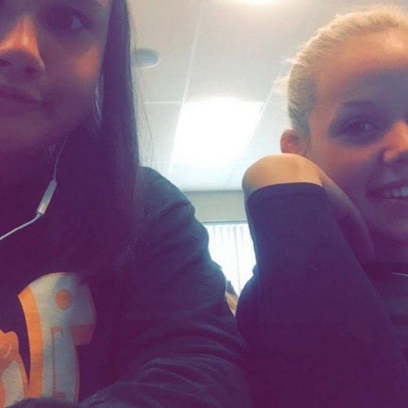 Meet your Posher, Sydney - Picture 1 of 1