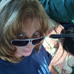 Meet your Posher, Tina