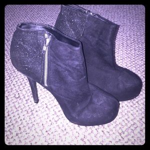 Black sparkle heels