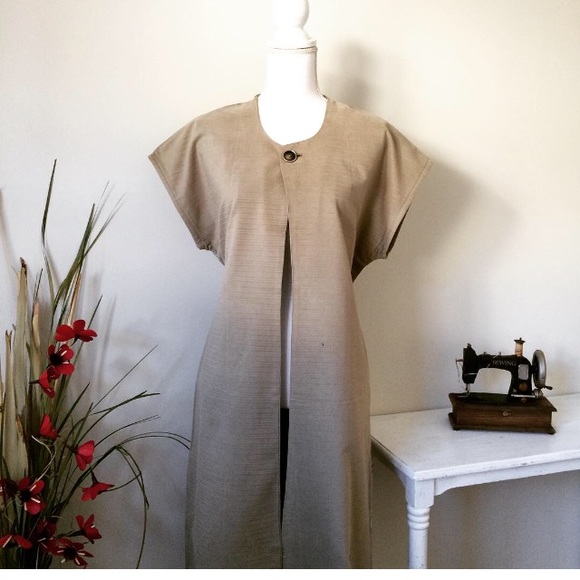 Long vest
