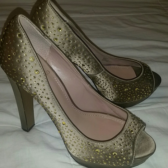Vince Camuto Shoes - Vince Camuto Rhinestone high heeled shoes