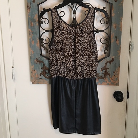 Leopard mini