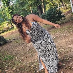 Meet your Posher, Breanna